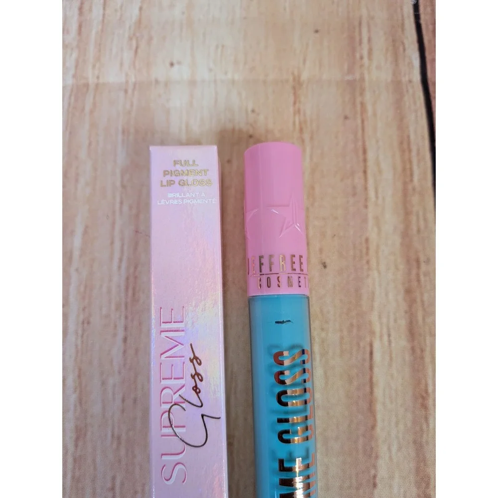 Jeffree Star Cosmetics Supreme Gloss Gloss'd In Paradise Blue Lip Gloss